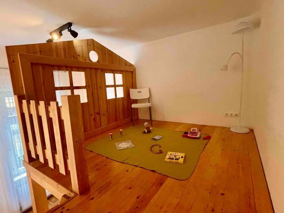 Knezits Spacious Ac Terrace Free Parking Budapest Eksteriør billede